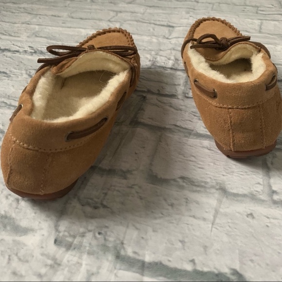Eddie Bauer Shoes Eddie Bauer Shearling Lined Moccasin Slipper